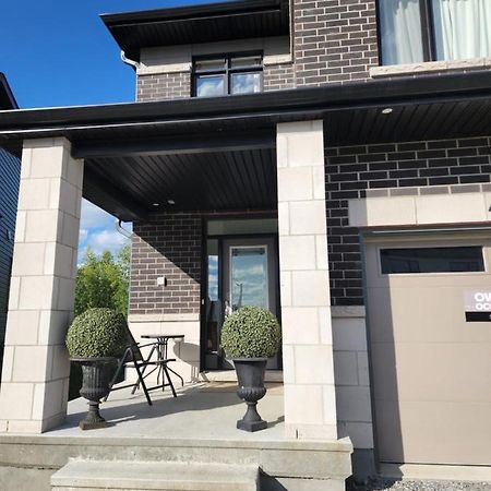 Place You Can Call Home !!! Near Ottawa Airport Eksteriør bilde